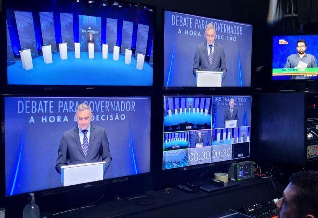 Oito candidatos participam do debate no SBT Rio Grande