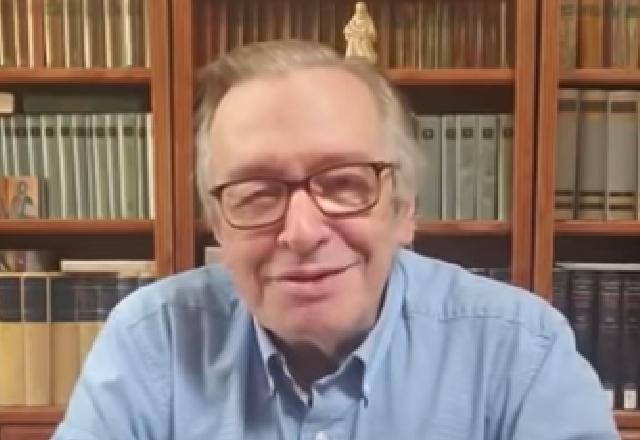 Olavo de Carvalho está internado em São Paulo Olavo de Carvalho está internado em São Paulo