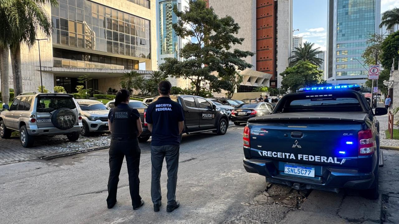 Imagem da notícia: Operação mira grupo que movimentou R$ 5 bilhões com bets