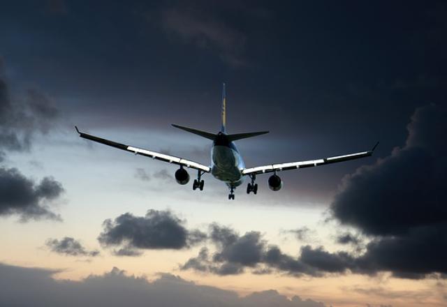 Os promotores atribuíram a responsabilidade principalmente aos pilotos