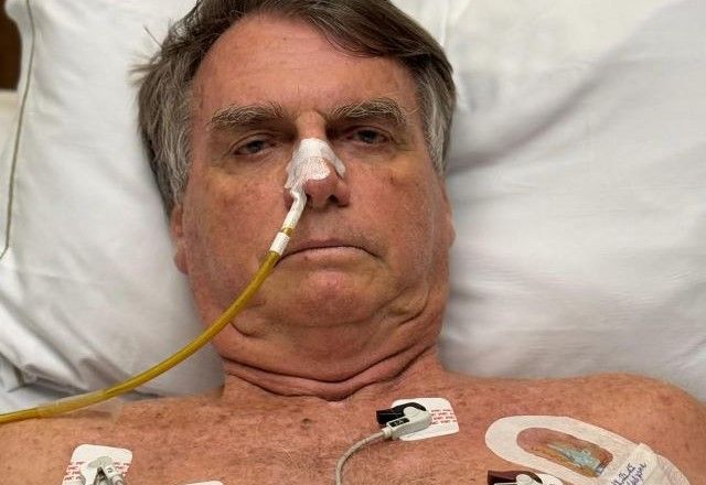 "Os últimos dias têm exigido de mim silêncio, paciência e dedicação total à recuperação", disse Bolsonaro nesta sexta (18), em post nas redes sociais | Reprodução/Instagram