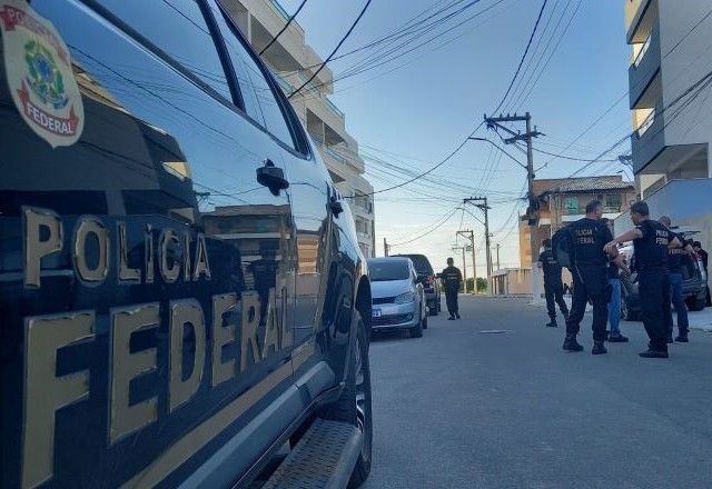 PF prende 12 pessoas por falsificar cigarros | Reprodução/PF