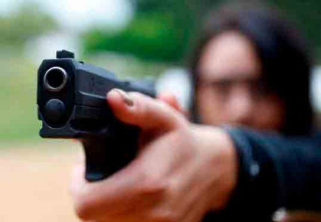 PF facilita processo para posse e porte de armas de fogo PF facilita processo para posse e porte de armas de fogo