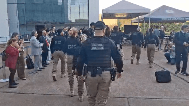 Polícia Judicial com cães farejadores no STF | Reprodução