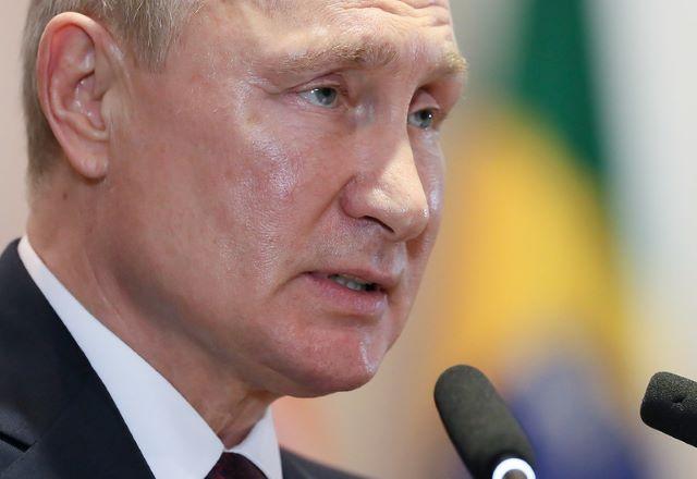 Putin saúda "ascensão ao trono" de Rei Charles III em telegrama Putin saúda "ascensão ao trono" de Rei Charles III em telegrama