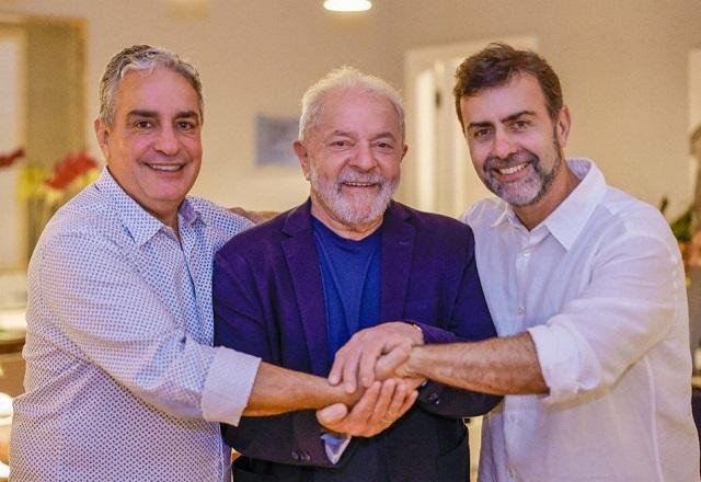 Lula, Freixo e André Ceciliano de mãos unidas (Divulgação/PTRJ)