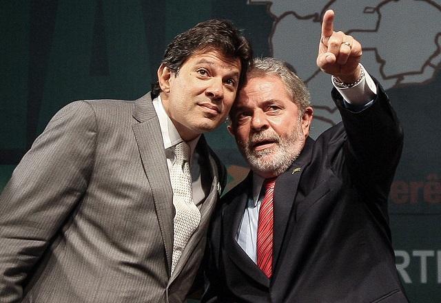 Haddad observa para onde Lula aponta (Ricardo Stuckert/PT)