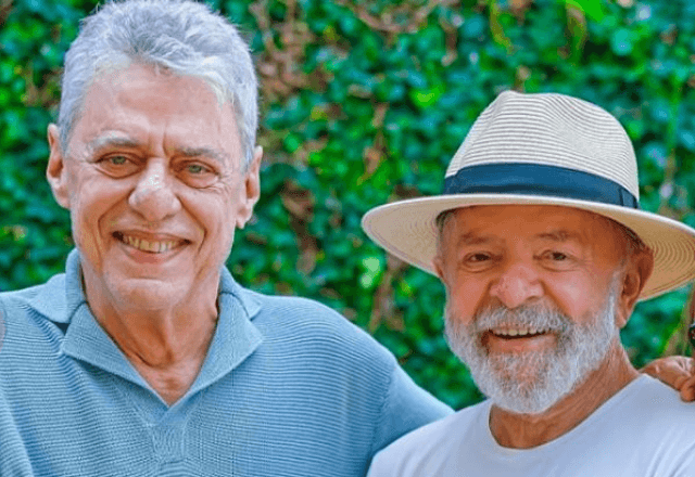 Lula recebe visita de Chico Buarque após cirurgia - Reprodução/Redes Sociais