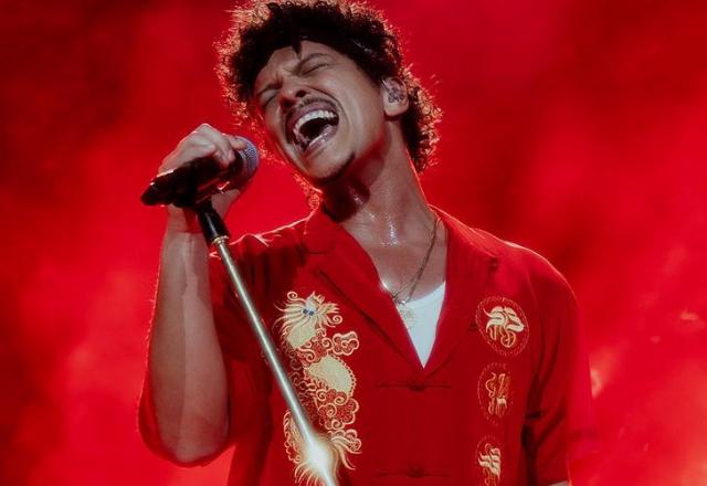 O primeiro show de Bruno Mars, marcado para o dia 1 de outubro em São Paulo, será voltado para auxiliar vítimas das enchentes no Rio Grande do Sul - Redes Sociais / Reprodução