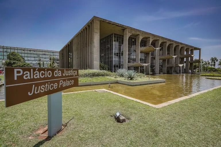 Fachada da sede do Ministério da Justiça, em Brasília