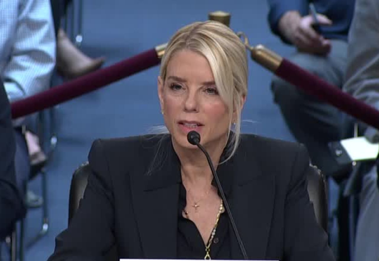 Pâmela Bondi: primeira sabatina da procuradora-geral no Congresso desde que assumiu o cargo - REUTERS / Reprodução