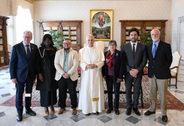 Papa Leão XIV faz 1º encontro com sobreviventes de abuso sexual dentro da Igreja Católica