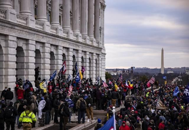 Para apoiadores de Trump, culpados pelo ataque no capitólio foram acusados injustamente