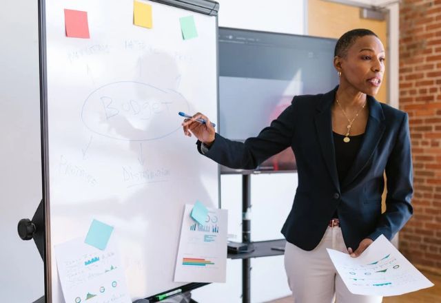 Para processo de avaliação de uma empresa existe uma complexidade de fatores | Pexels