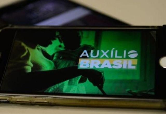 Parcela do Auxílio Brasil de junho para o NIS final 1 será depositado nesta 6ª | Agência Brasil