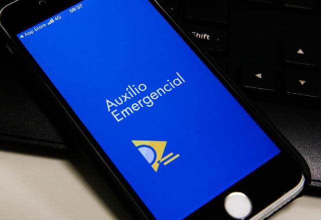 Parcela do auxílio emergencial é antecipada