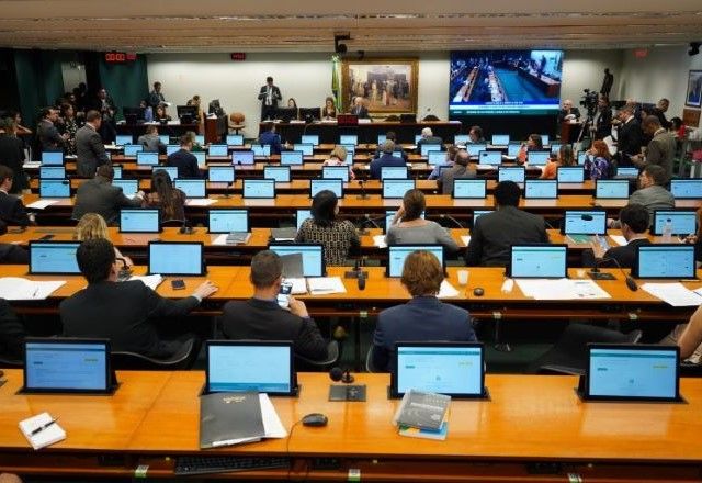 Câmara oficializa instalação de comissões permanentes nesta quarta (19); veja quem são os novos presidentes