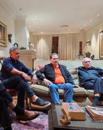 Aécio Neves, Paulinho da Força e Michel Temer reúnem-se em São Paulo para debater anistia | Reprodução/ @AecioNeves  