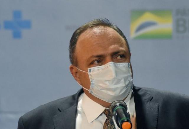 TCU abre processo para investigar omissão de Pazuello e Elcio Franco TCU abre processo para investigar omissão de Pazuello e Elcio Franco