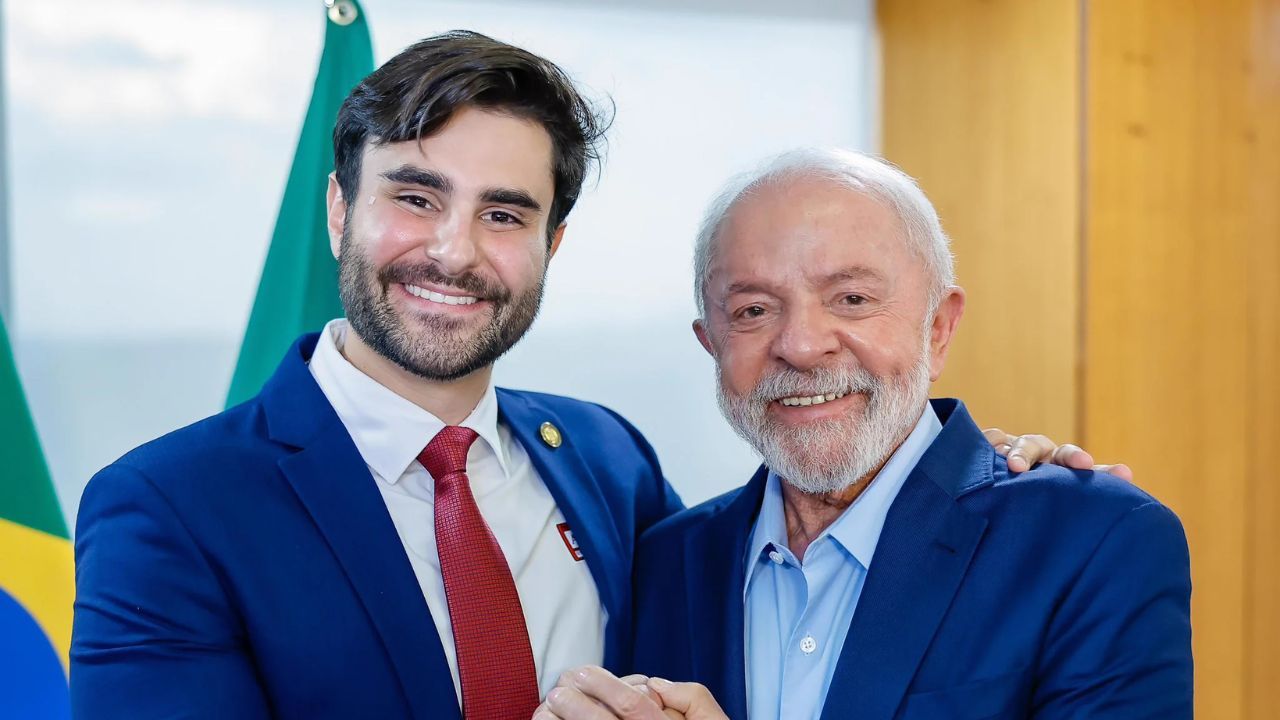 PT envelheceu e não renovou lideranças, diz Pedro Rousseff