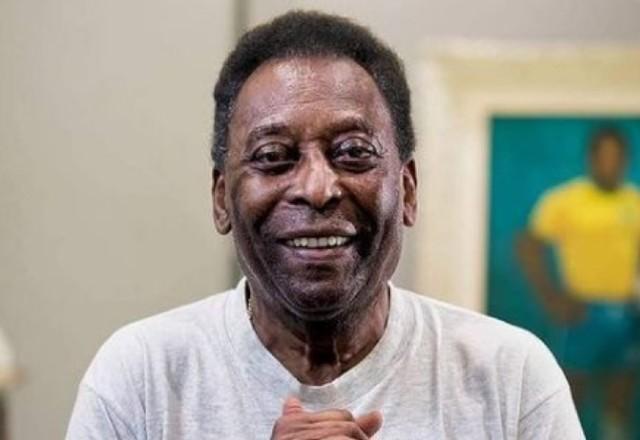 Pelé sorrindo (Reprodução)