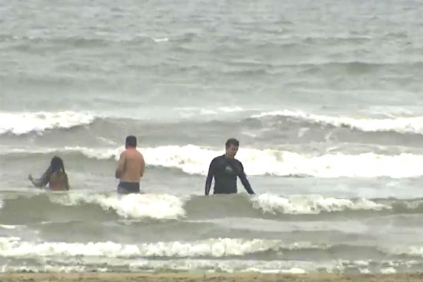 Pesquisadores descobrem cocaína no mar de Santos Pesquisadores descobrem cocaína no mar de Santos