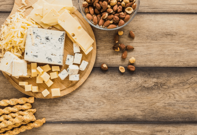 Pessoas podem ter intolerância alimentar a alimentos como amendoim, leite, queijo e frutos do mar; entenda | Freepik  