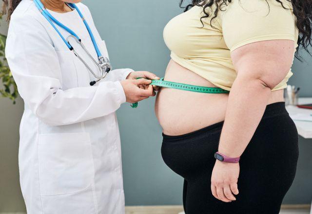 Em relação à obesidade, a frequência de adultos obesos aumentou no período entre 2006 e 2021, variando de 11,8%, em 2006, a 22,4% em 2021 | Divulgação/Pfizer