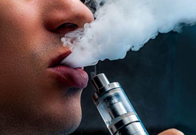 Receita faz operação contra venda ilegal de cigarros eletrônicos em comércios de São Paulo Receita faz operação contra venda ilegal de cigarros eletrônicos em comércios de São Paulo
