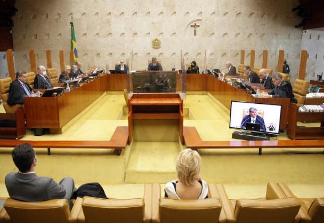 Fux defende TSE e pede diálogo, paz e respeito entre os candidatos Fux defende TSE e pede diálogo, paz e respeito entre os candidatos