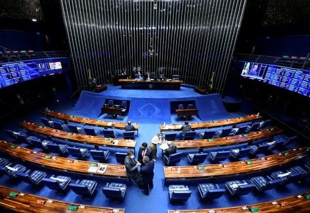 Senado aprova MP que dá R$ 15 bi para afetados por tarifaço Senado aprova MP que dá R$ 15 bi para afetados por tarifaço