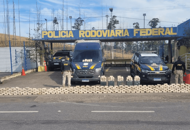 Polícia Federal apreende cocaína - Reprodução