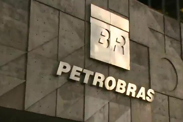 Polícia Federal prende seis pessoas durante Operação Lava Jato