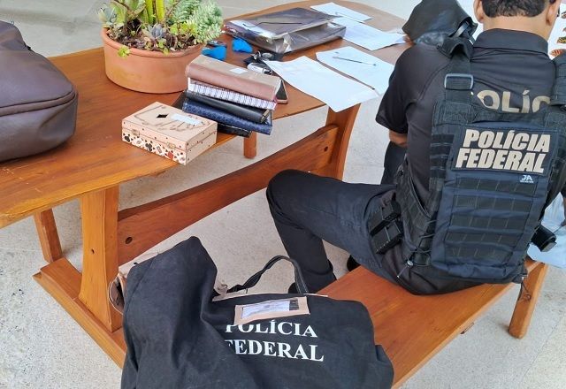 PF mira esquema de fraude na compra de equipamentos de combate à covid-19 no RJ