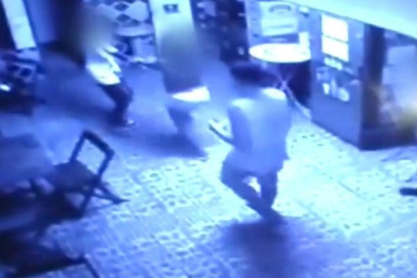 Polícia identifica cinco suspeitos de participação em estupro coletivo
