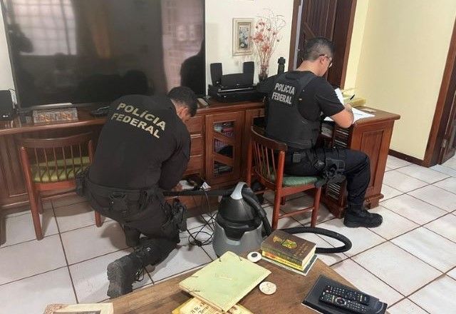 Policiais federais em ação na operação Trapaça | Divulgação/PF