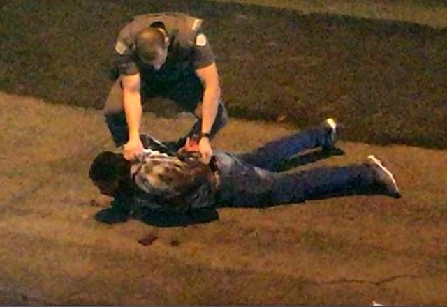 Suspeito de integrar quadrilha é baleado por PM de folga