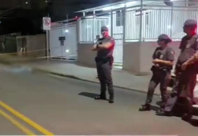 Policial reage a assalto e mata criminoso no ABC Paulista, SP Policial reage a assalto e mata criminoso no ABC Paulista, SP
