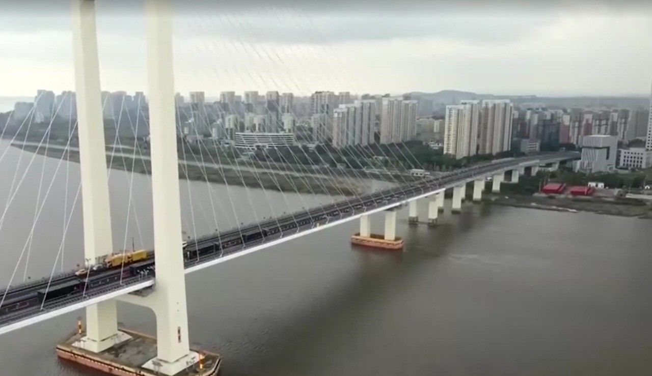 China e Coreia do Norte inauguram ponte para comércio China e Coreia do Norte inauguram ponte para comércio