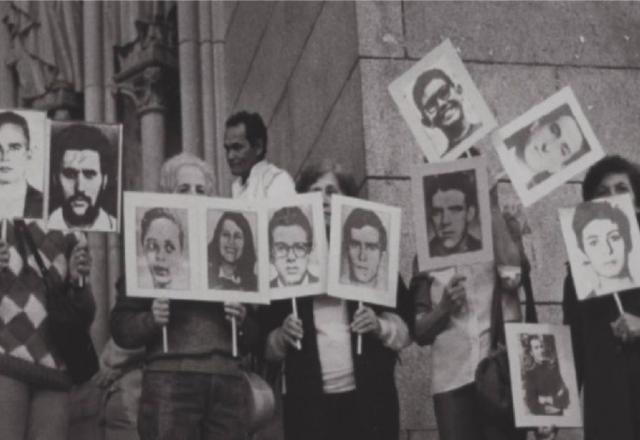 O evento 'PUC -- SP pela democracia -- 45 anos depois da invasão' nesta 5ª feira (22.set) | Reprodução/Portal PUC