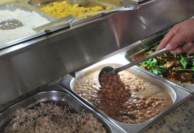Preço médio de uma refeição completa é de R$ 43,94, enquanto a média de gastos com lanches está em R$ 10,43 | Agência Brasil