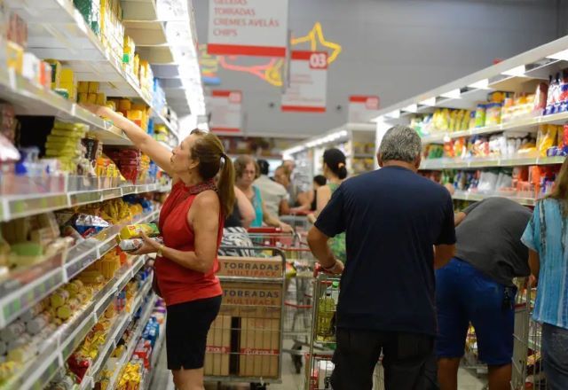 Preços dos alimentos têm sido uma das maiores preocupações de Lula (PT) | Divulgação/Tânia Rego/Agência Brasil