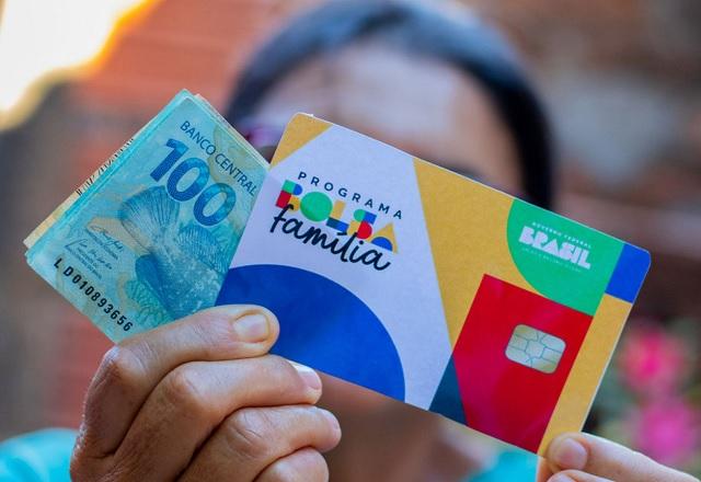 Caixa libera última parcela do Bolsa Família de janeiro; veja quem recebe