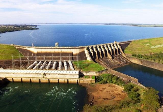 Usina de Marimbondo, a segunda maior potência instalada dentre as usinas de FURNAS (Divulgação/Prefeitura de Fronteira)