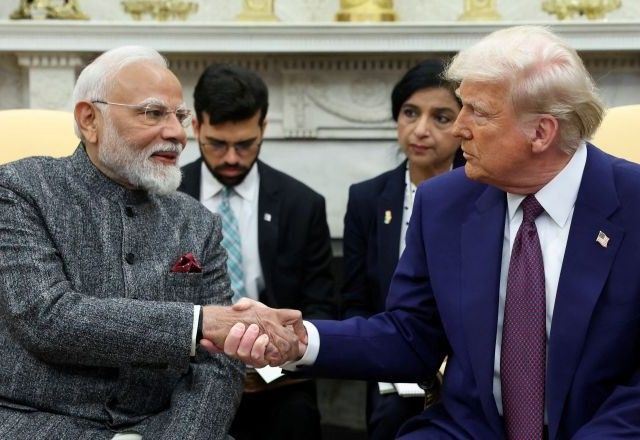 Premiê indiano Narendra Modi e Donald Trump na Casa Branca | 13/2/2025/Reuters/Kevin Lamarque