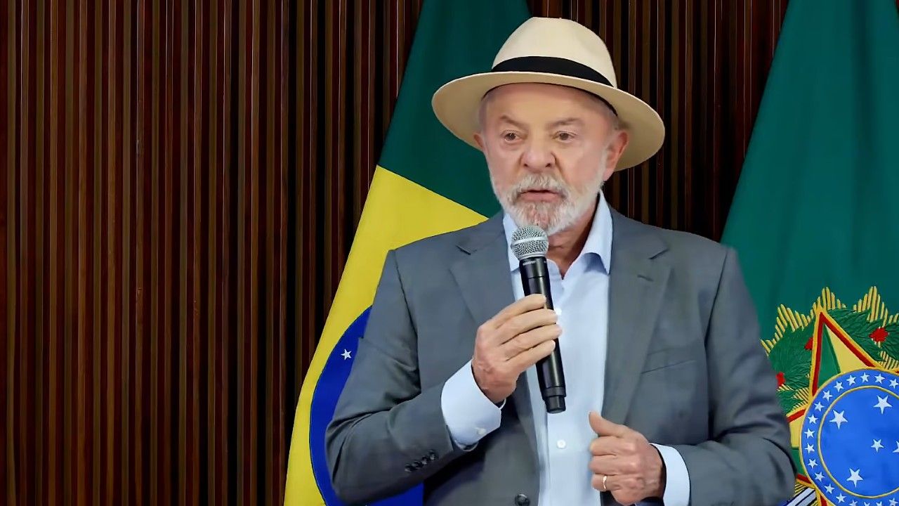 Idosos elevam aprovação do governo e preferem Lula a Flávio Idosos elevam aprovação do governo e preferem Lula a Flávio