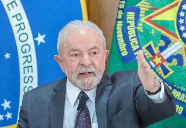 Presidente Lula tira Abin do GSI e a transfere à Casa Civil