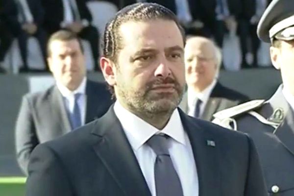 Primeiro-ministro do Líbano volta ao país e não renuncia ao cargo Primeiro-ministro do Líbano volta ao país e não renuncia ao cargo