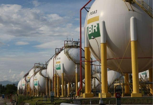 Privatizar a Petrobras não deve reduzir preços dos combustíveis