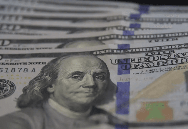 Dólar atinge menor nível desde o fim fevereiro, antes da guerra no Oriente Médio | Valter Campanato/Agência Brasil